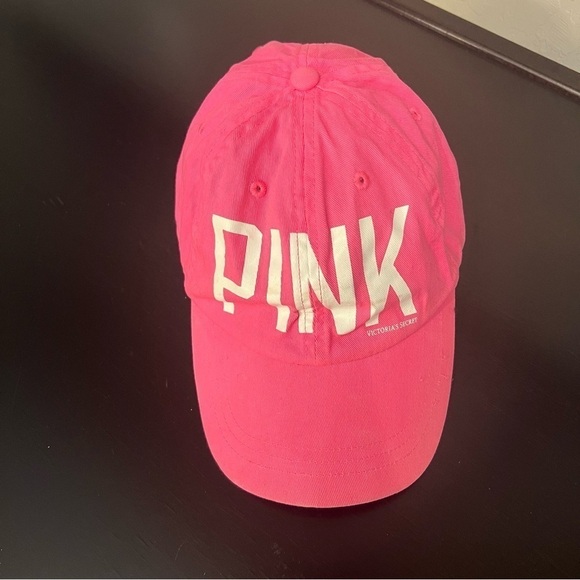 PINK Victoria’s Secret graphic signature trucker hat, adjustable,bubble gum pink - Picture 2 of 9